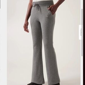 NWOT! Athleta Balance Flare Pant